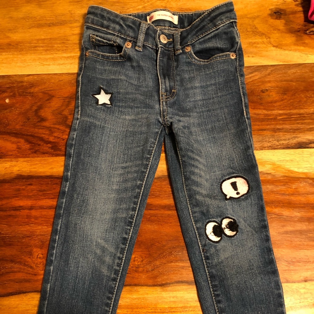 Lot of girls size 6 jeans (4 pair)
